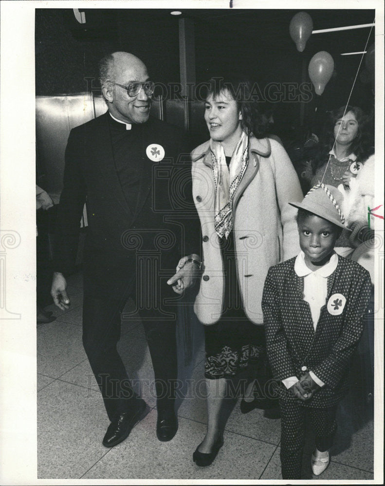 1986 Press Photo Ronnie Bradford,Jackie Allen &amp; Father George Clement - Historic Images