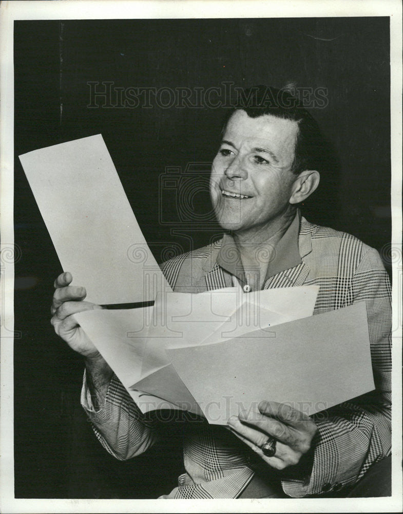 1987 Press Photo Singer Dennis Day - Historic Images