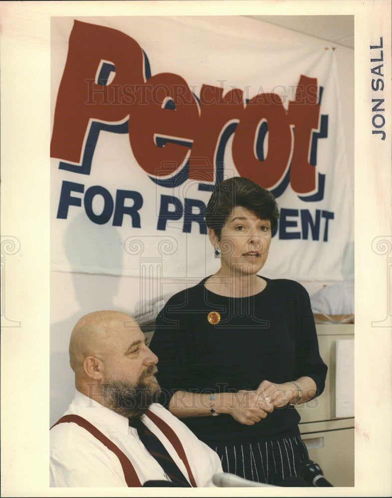 1992 Press Photo Tom Wing &amp; Judy Daugherty, Illinois Perot Campaign Official - Historic Images