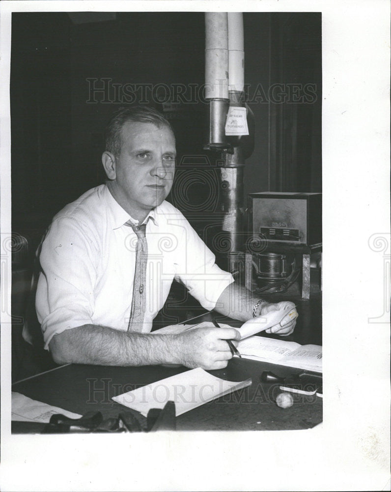 1967 Press Photo Alexander Malek,telegraph editor - Historic Images