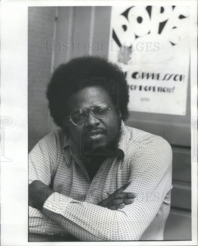 1977 Press Photo Reformed Drug Addict now Reverend Walter Perry - Historic Images