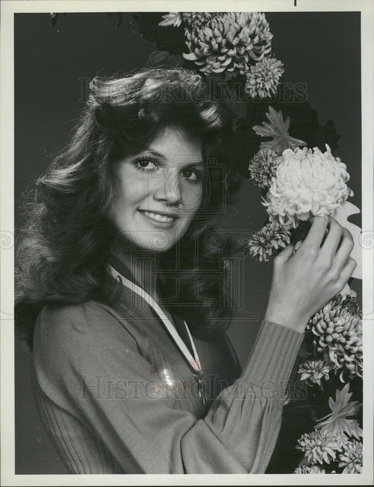 1975 Press Photo Karen Petersen Miss Teenage America Beauty Queen - Historic Images