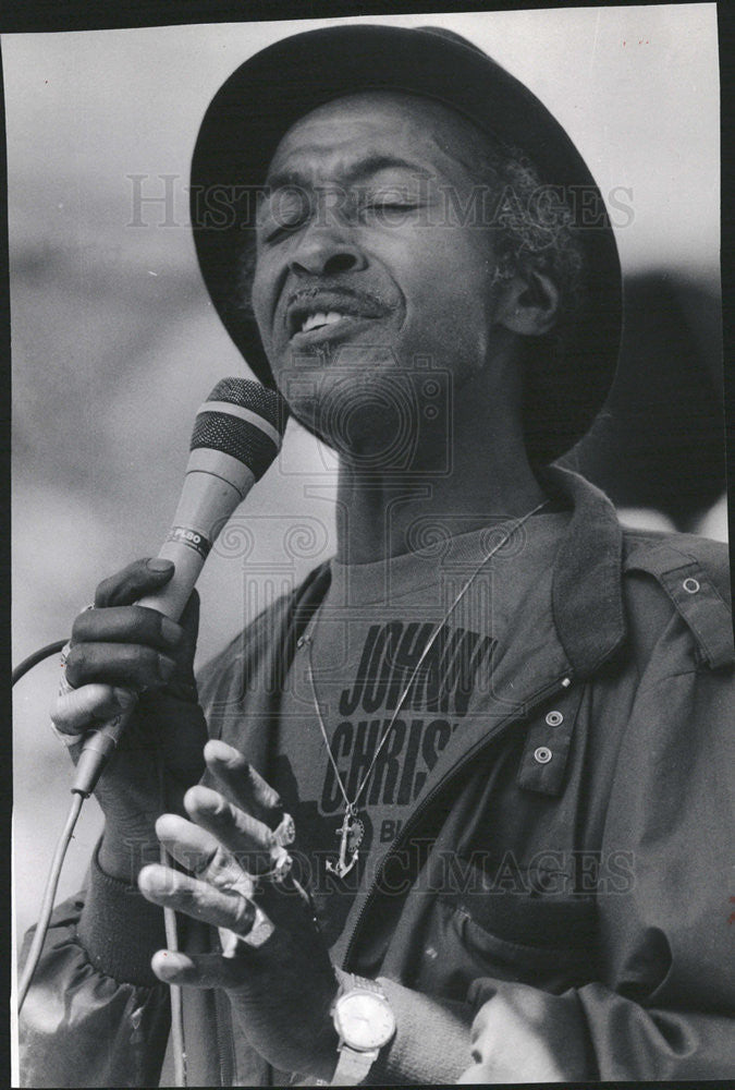 1988 Press Photo Johnny Christian singing at the Blues Fest - Historic Images