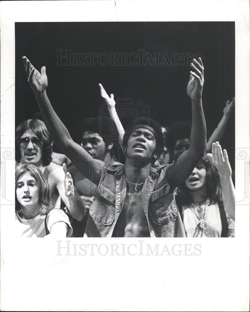 1970 Press Photo CHUCK MCKINNEY MEMBERS TRIBE &quot;HAIR&quot; - Historic Images