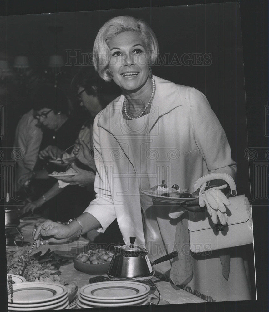 1968 Press Photo Mrs. Henri Eschmann Chicago Society - Historic Images