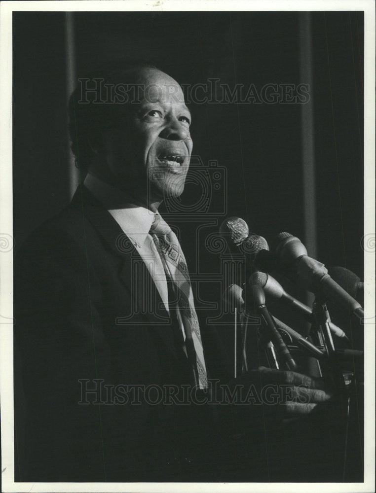 1982 Press Photo Gus Savage American Congress Party Politician - Historic Images