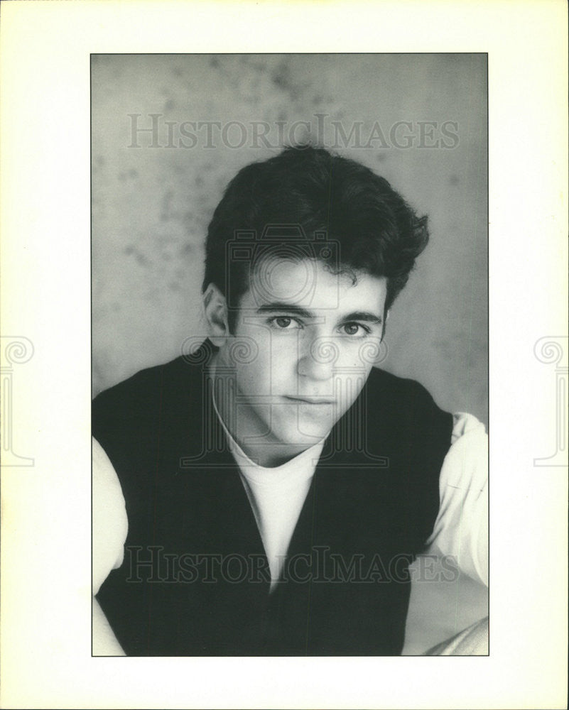 1996 Press Photo Fred Savage American Actor - Historic Images