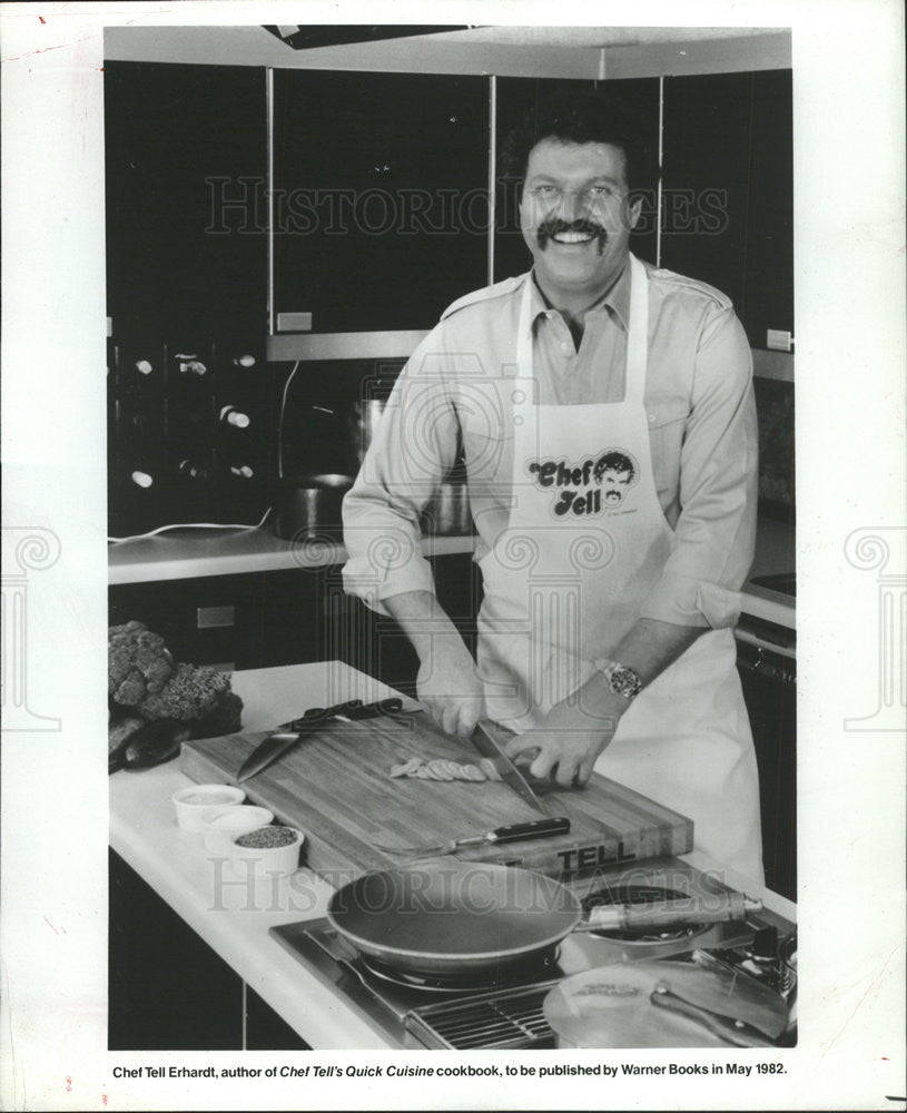1982 Press Photo Chef Tell Erhard TV Cooking - Historic Images