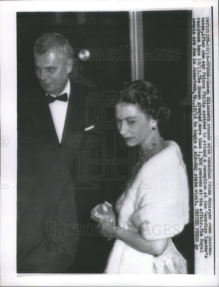 1957 Press Photo Queen Elizabeth England Royalty - Historic Images