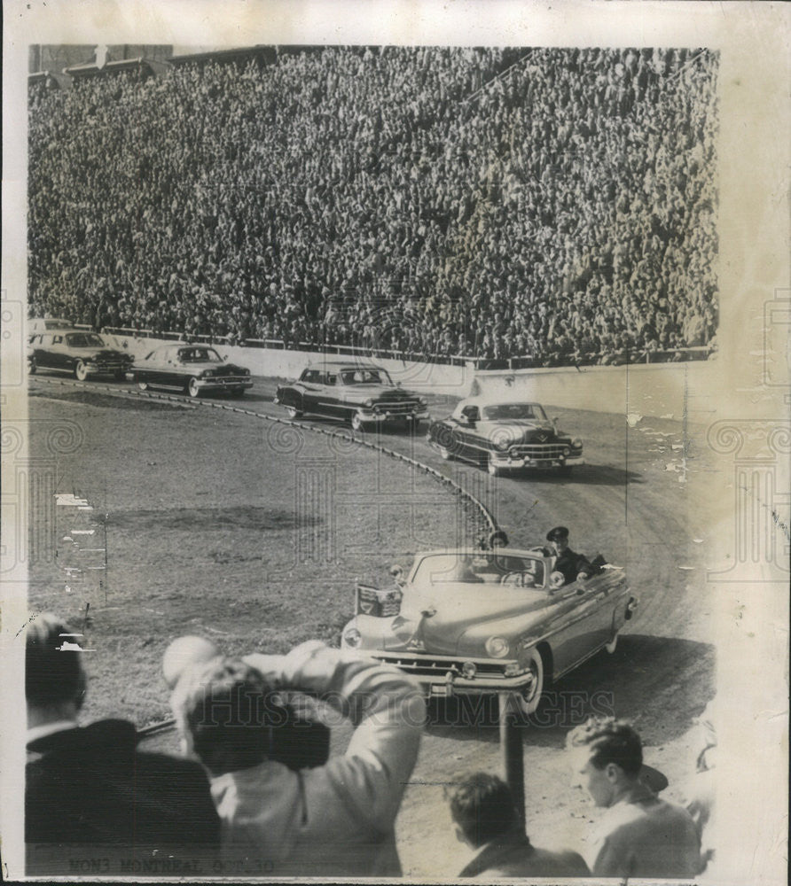 1951 Press Photo Prince Philip and Princess Elizabeth at Molson&#39;s Stadium - Historic Images