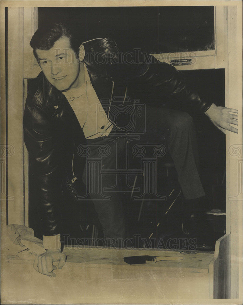 1969 Press Photo Judd Reilly staring in &quot;The Knack&quot; Candlelight Dinner Playhse - Historic Images