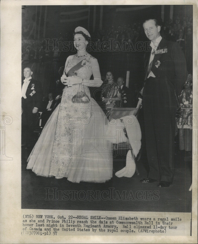 1957 Press Photo Queen Elizabeth and Prince Phllip - Historic Images