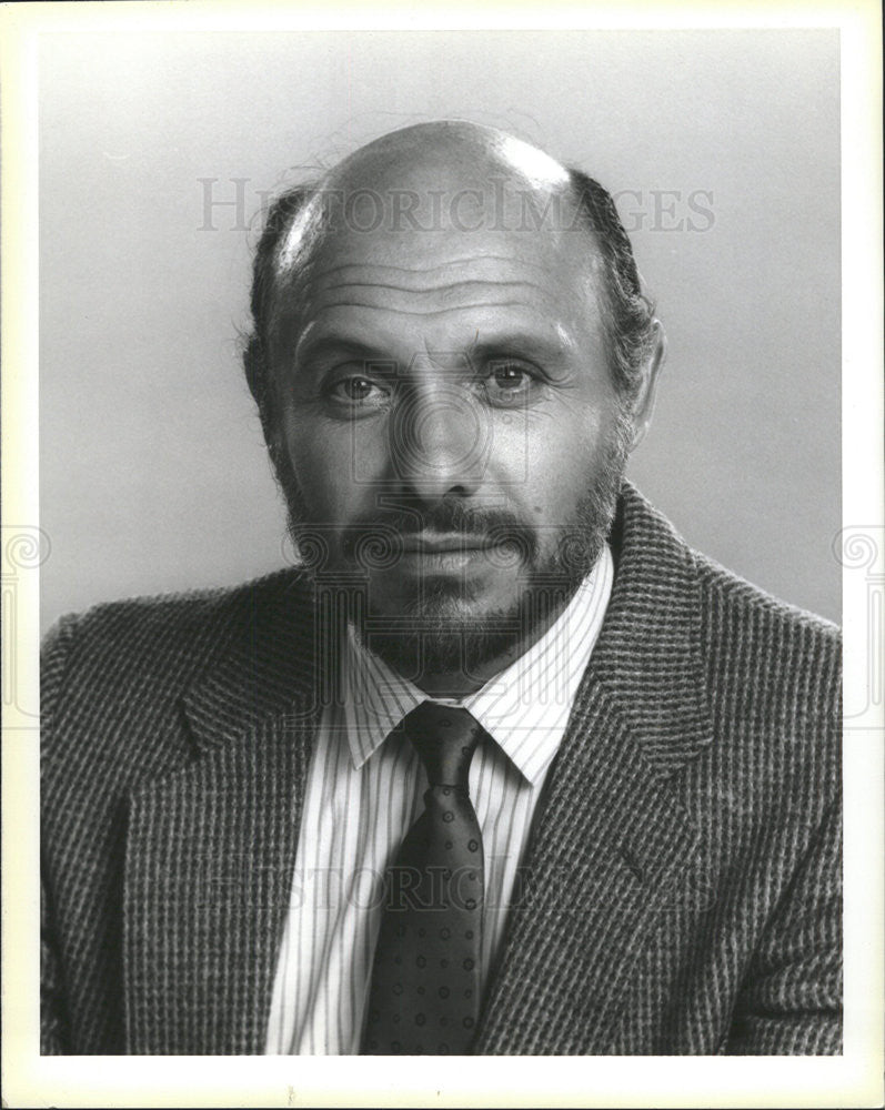 1986 Press Photo HECTOR ELIZONDO AMERICAN ACTOR - Historic Images