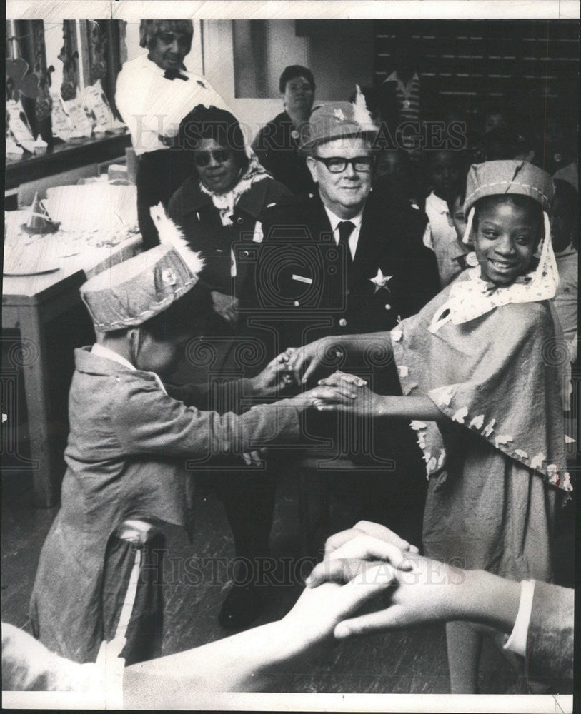 1972 Press Photo Harold F. Enright at St Pat&#39;s Day party - Historic Images