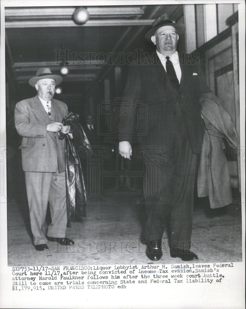 Press Photo Arthur H Samish,Liquor lobbyist with his lawyer Harold Faulkner - Historic Images