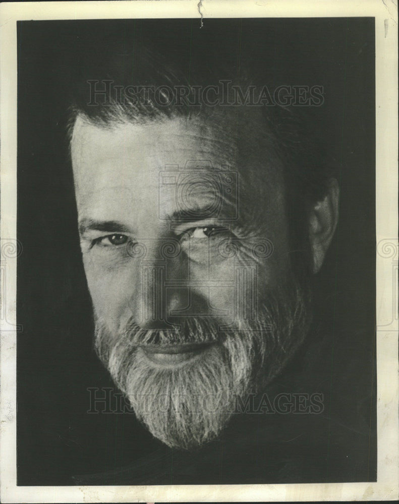 1957 Press Photo Foreign correspondent Robert St. John - Historic Images