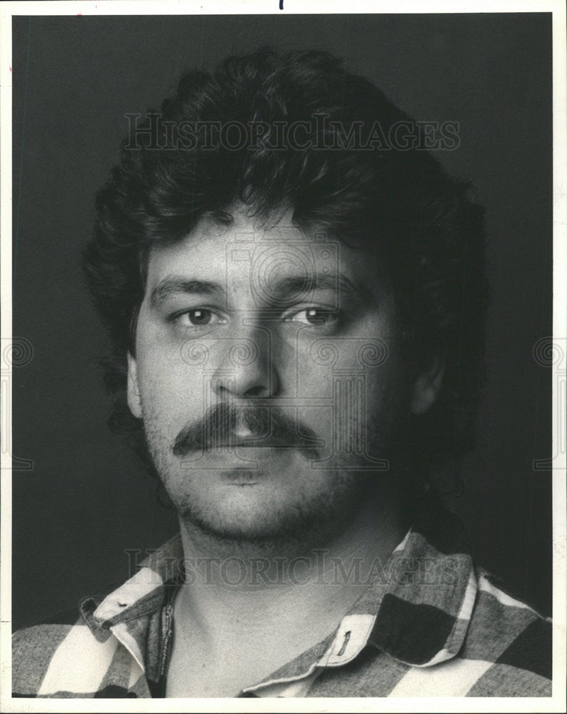1987 Press Photo Mark Vancil,sportswriter - Historic Images