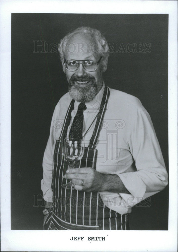 Press Photo Jeff Smith author of &quot;The Frugal Gourmet&quot; - Historic Images