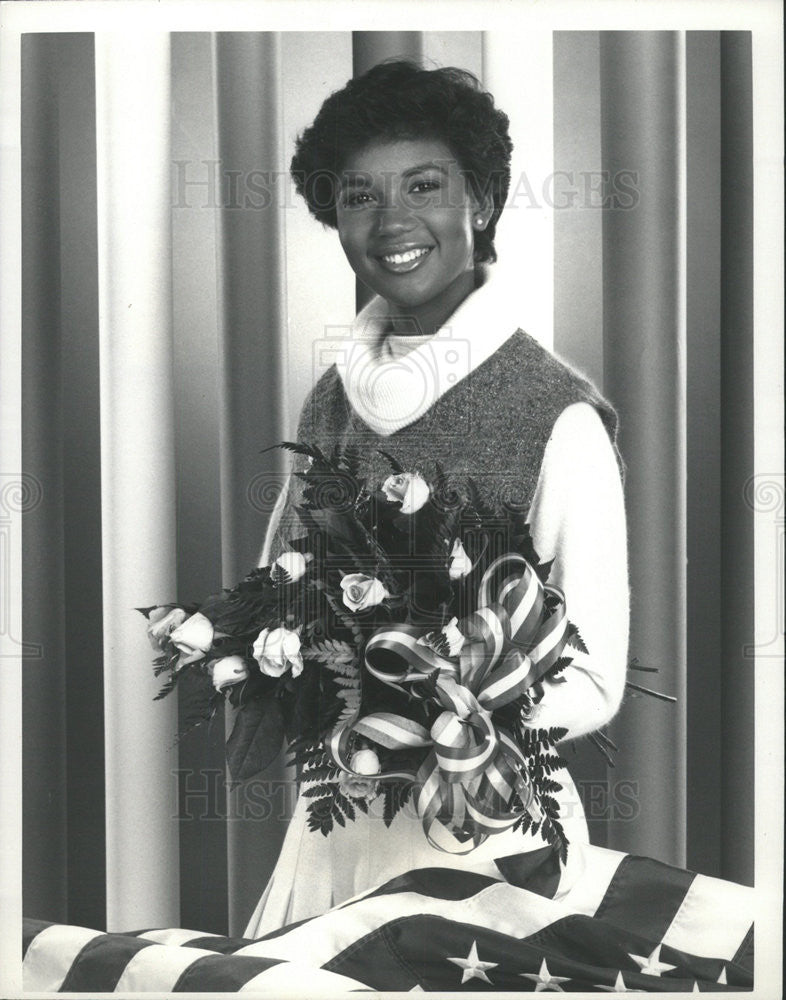 Press Photo Kristina Kaye Smith Rose parade Queen - Historic Images