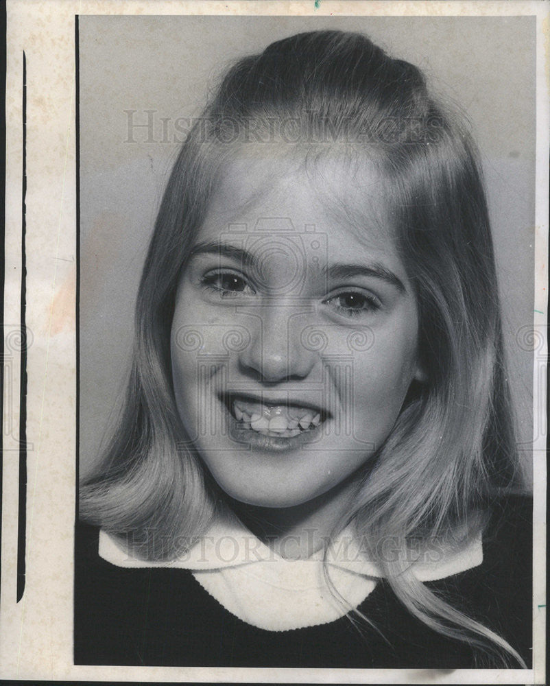 1975 Press Photo Carrie McDowell headshots - Historic Images