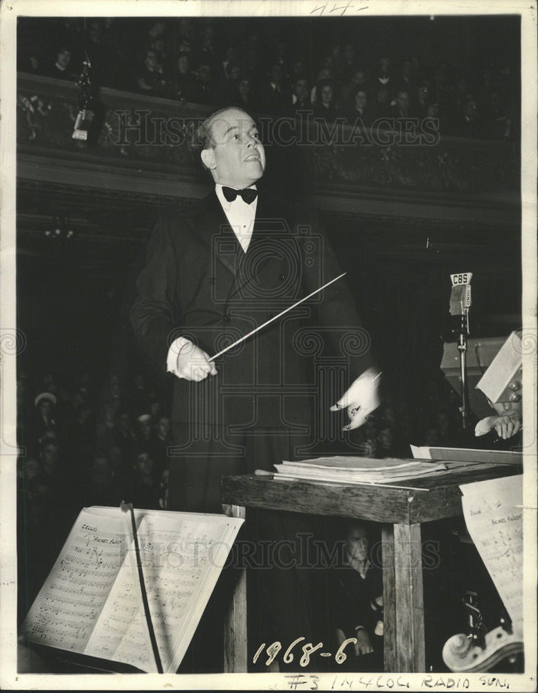 1939 Press Photo Raymond Paige CBS Program - Historic Images