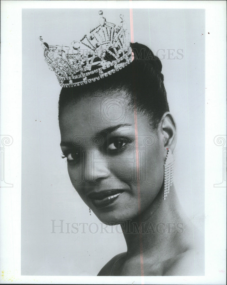 1984 Press Photo Ruth Booker Miss Illinois Joins Wilson And Lewis On Channel 9 - Historic Images