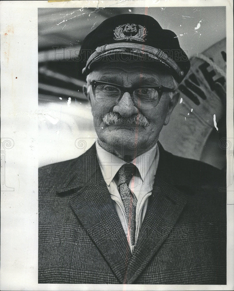 1973 Press Photo CAPT. ALBERT BORGSTROM OWNER WENDELLA CRUISE BOAT - Historic Images