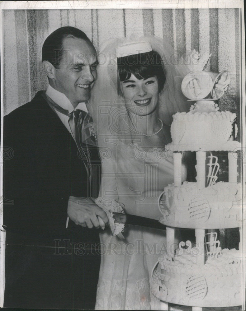 1963 Press Photo BOB NEWHART AMERICAN COMEDIAN ACTOR BRIDE VIRGINIA QUINN - Historic Images