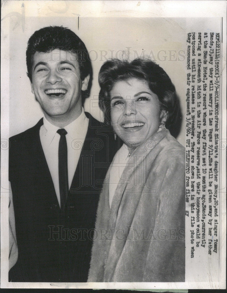 1960 Press Photo Frank Sinatra&#39;s daughter Nancy and Singer Tommy Sand - Historic Images