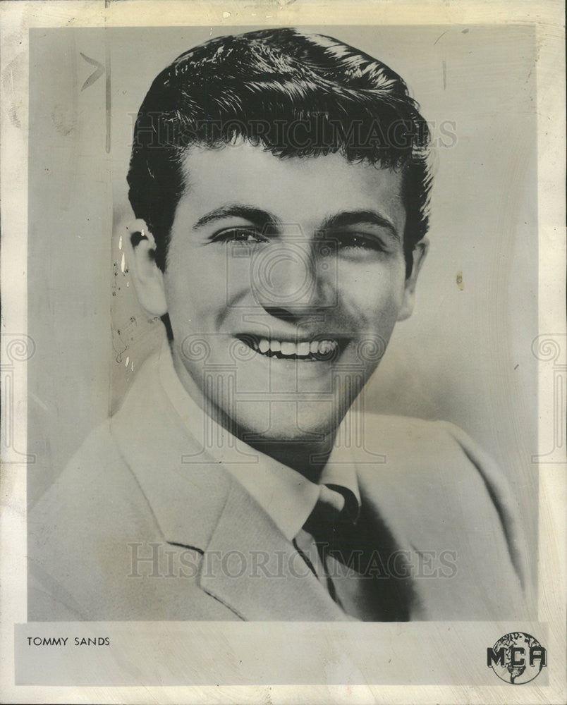 1961 Press Photo Recording Star Tommy Sands Herb Rogers Chicago Tenthouse - Historic Images