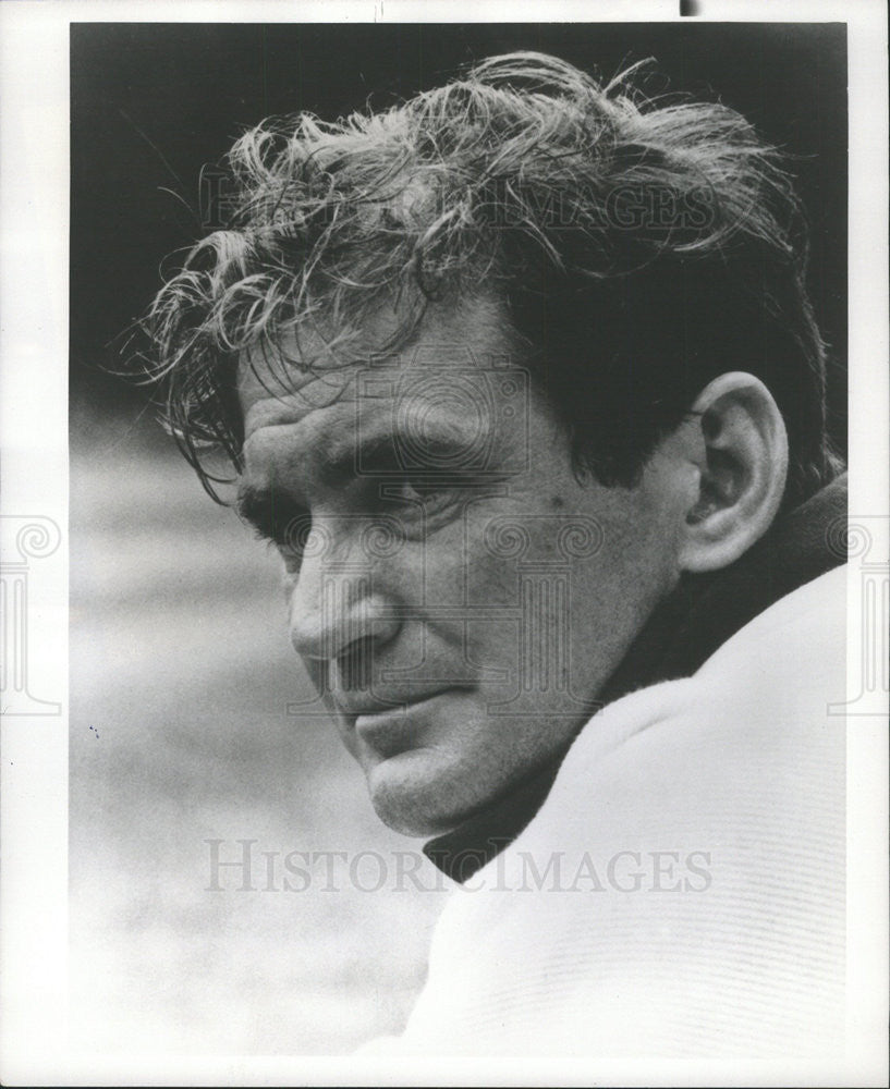 1977 Press Photo Actor Rod Taylor The Oregon Trail - Historic Images