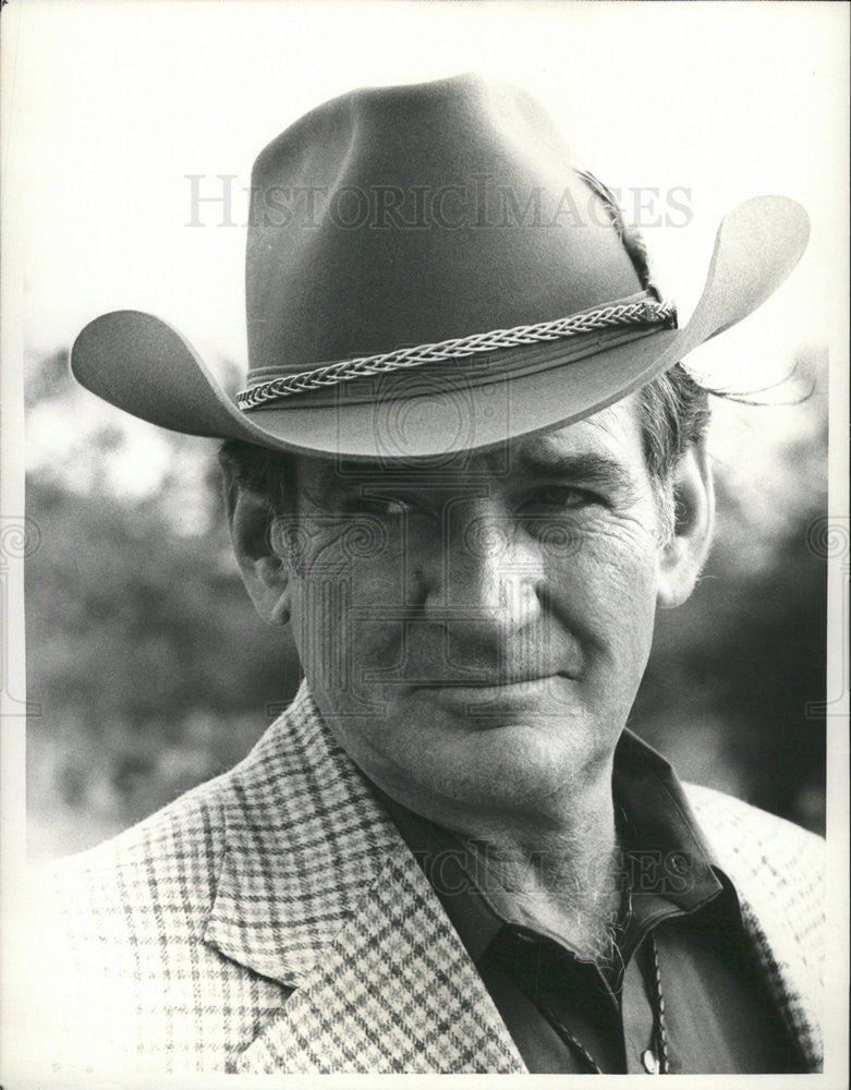 1981 Press Photo Actor Rod Taylor Hellinger&#39;s Law - Historic Images