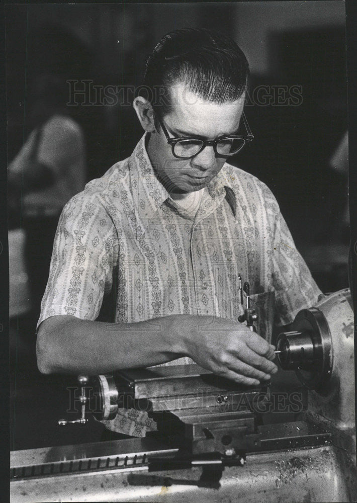 1973 Press Photo Wilbur McDonald False Convicted Murder Ceaco Central Scientific - Historic Images