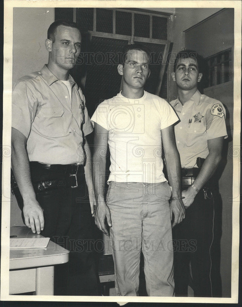 1964 Press Photo William McDonald Engelwood Police Station - Historic Images