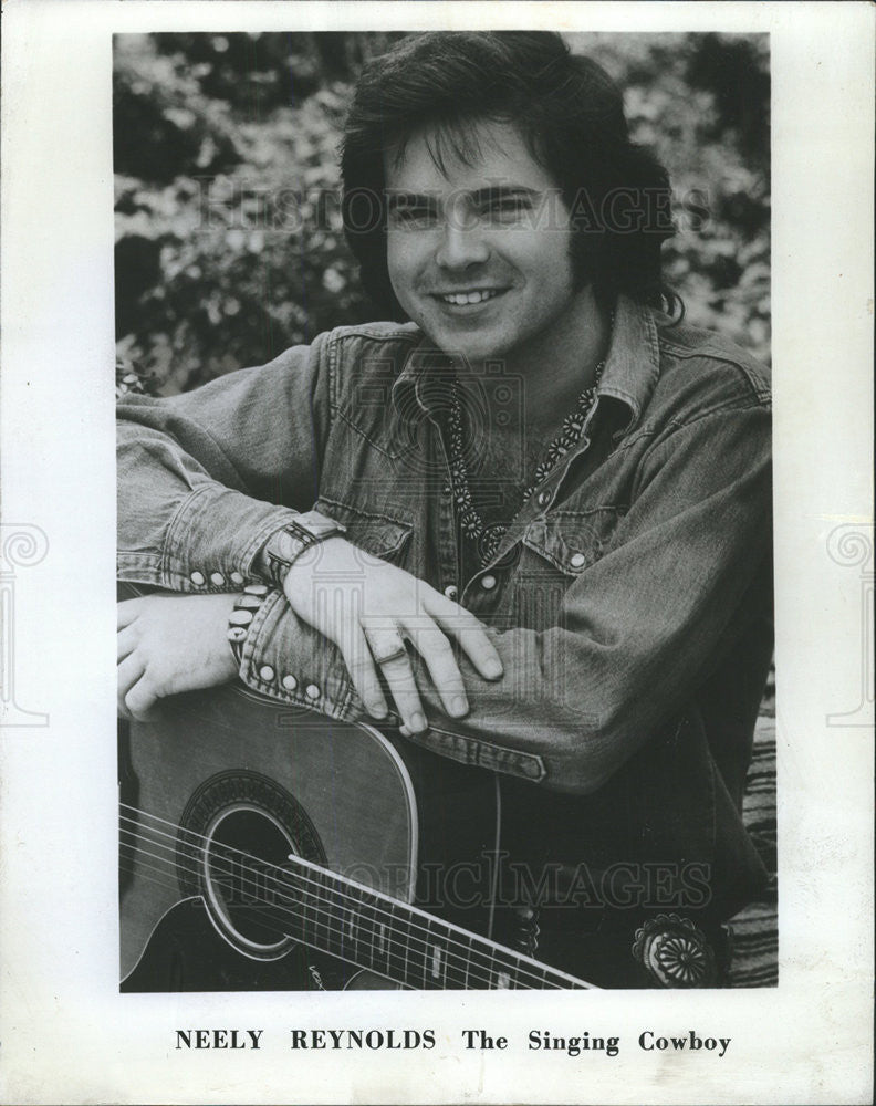 1974 Press Photo Neely Reynolds,singing cowboy - Historic Images