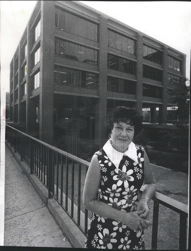 1974 Press Photo Mary Elizabeth Reeves,YMCA teacher - Historic Images