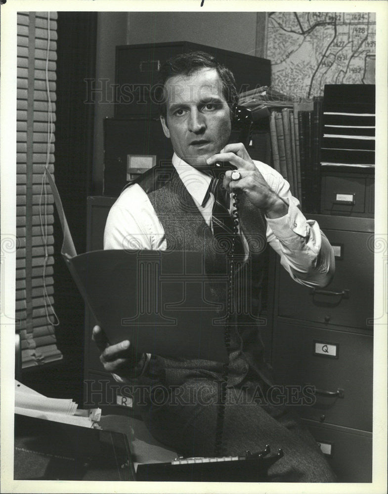 1988 Press Photo DANIEL J. TRAVANTI AMERICAN ACTOR - Historic Images