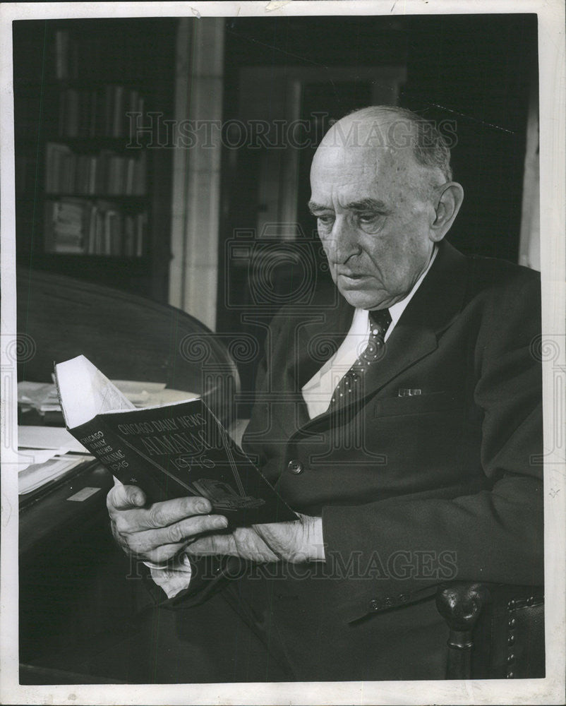 1946 Press Photo CARL RODEN LIBRARIAN - Historic Images