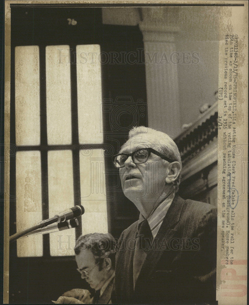 1975 Press Photo FRED SELCKE ACTING HOUSE CLERK - Historic Images