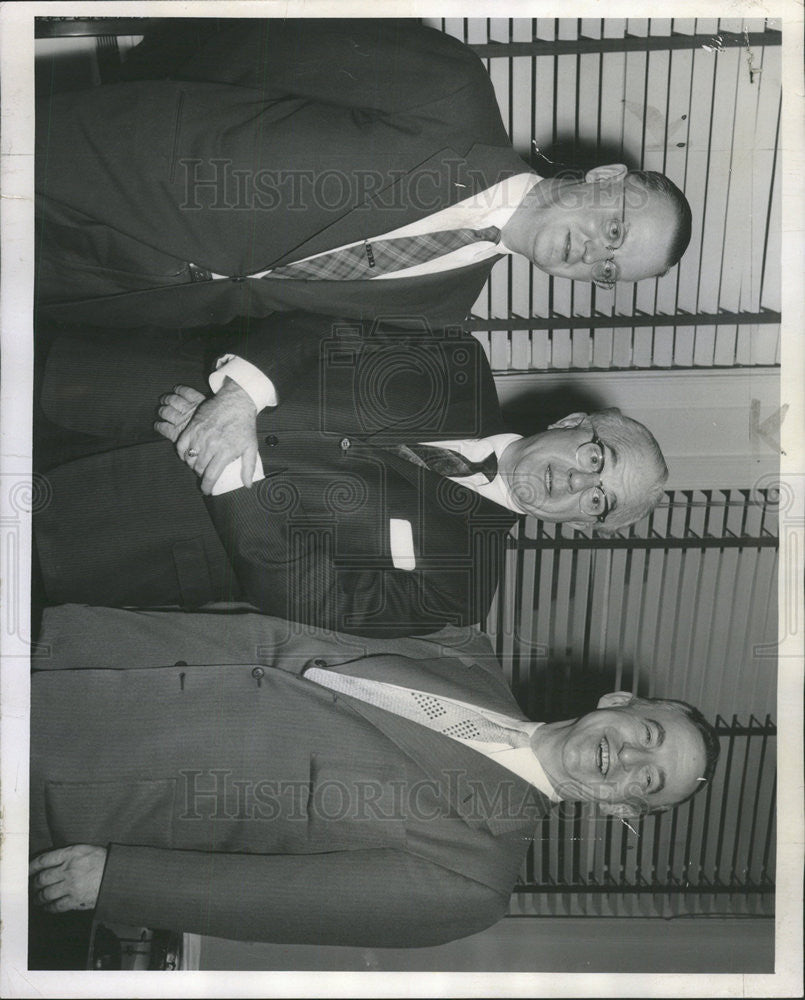 1958 Press Photo E. DOUGLAS SCHWANTES PRESIDENT CHICAGO BAR ASSOCIATION - Historic Images