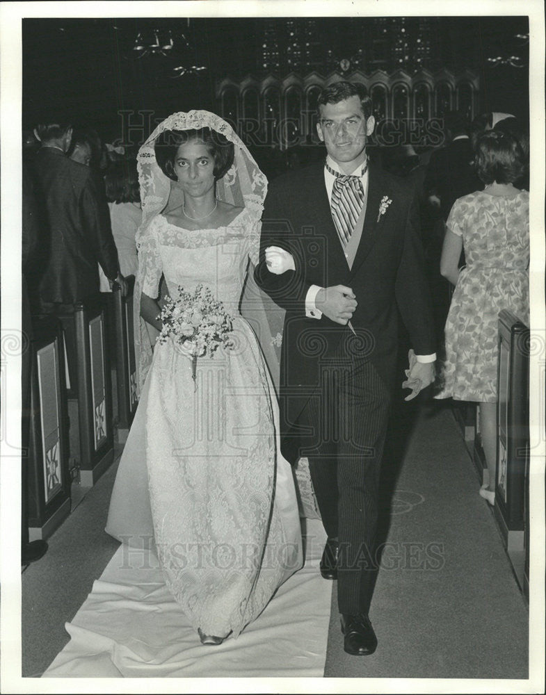 1964 Press Photo David Perea Linda Jane Fay Wedding - Historic Images