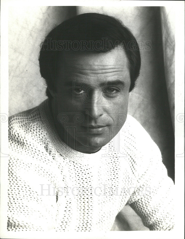 1987 Press Photo Joe Penny - Historic Images