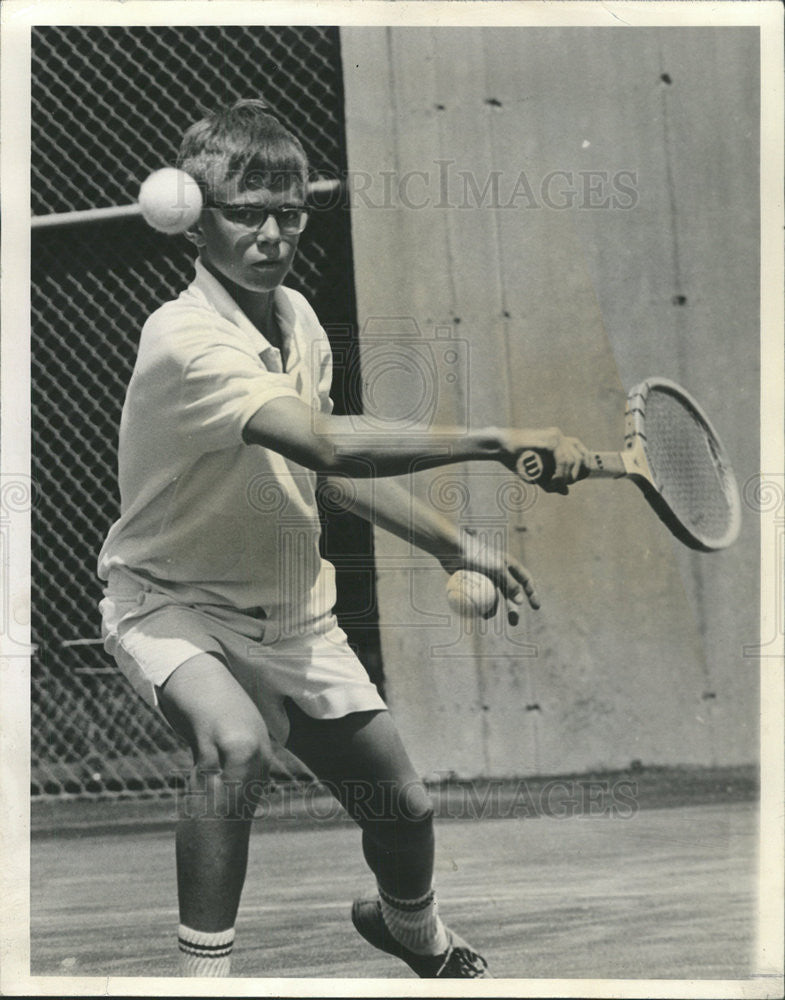 1966 Press Photo JOHN PENNINGTON TENNIS PLAYER WINNETKA - Historic Images