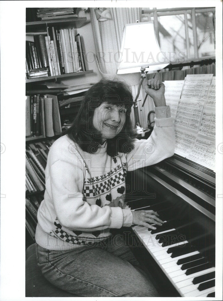 1993 Press Photo Julie Shannon, American Musical Composer. - Historic Images