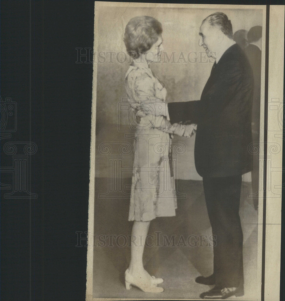 1974 Press Photo United States First Lady Mrs. Patricia Nixon South America Tour - Historic Images