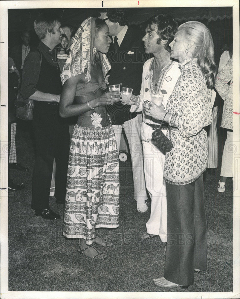 1970 Press Photo Dori Wilson Chicago City Fashion Model Television Producer - Historic Images