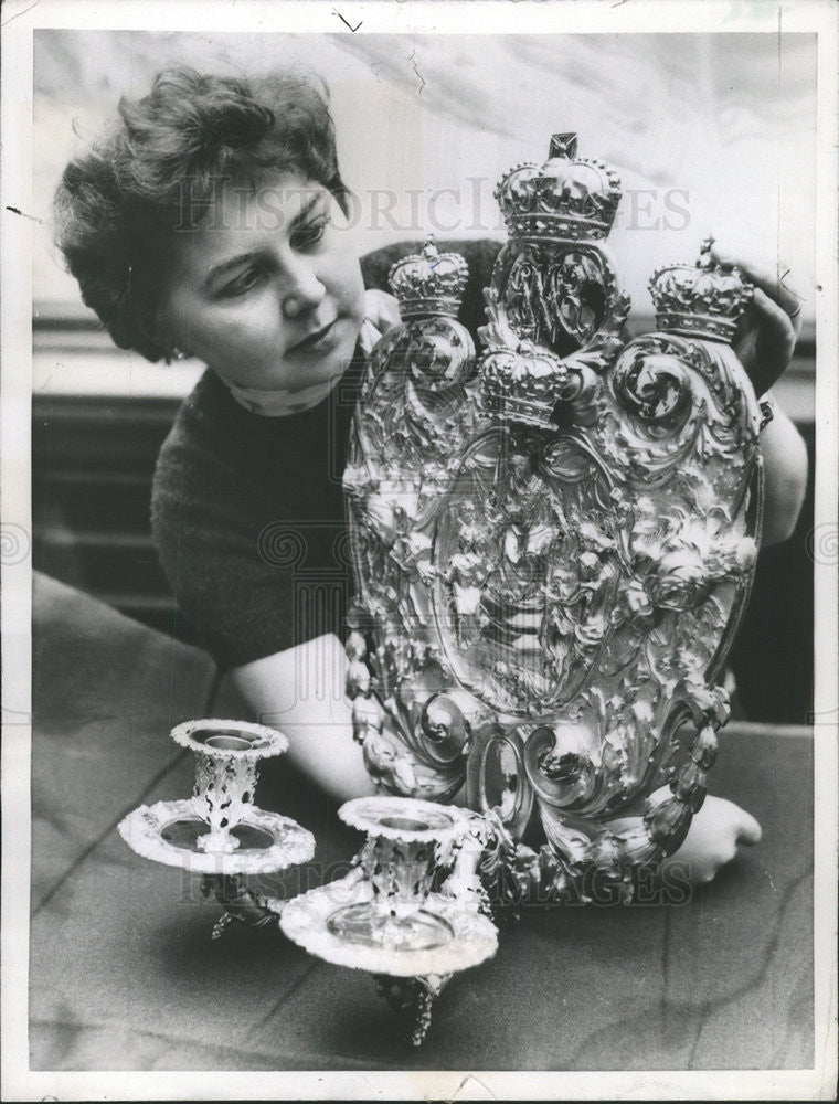 1957 Press Photo  SCONCE ROYAL HOUSEHOLD SILVER - Historic Images