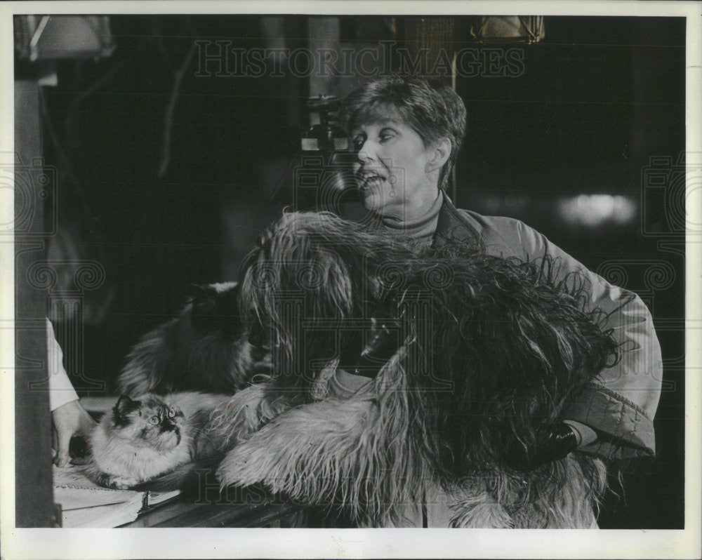 1948 Press Photo Erma Bombeck Humor Columnist Countryside Animal Spa Ivanhoe ILL - Historic Images