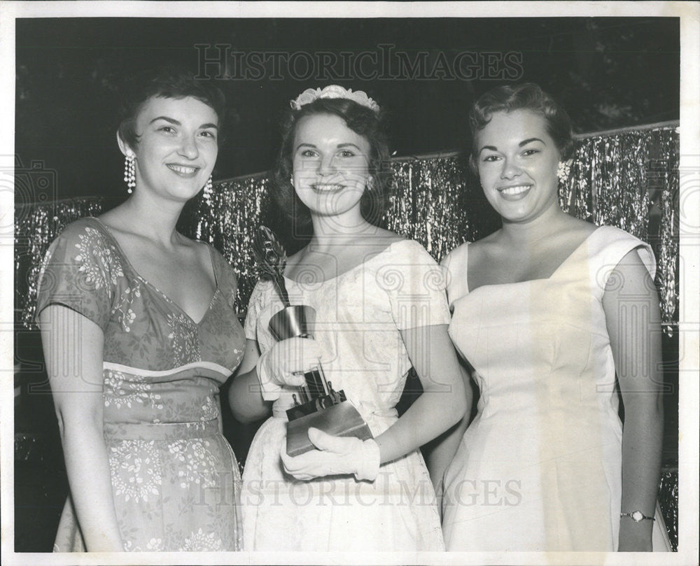 1955 Press Photo Joan Labus Polish American Congress Freedom Queen - Historic Images