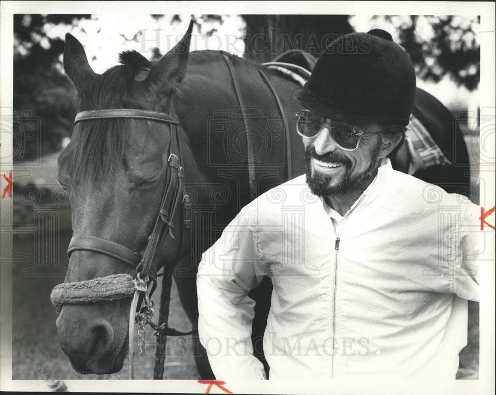 1987 Press Photo Vince Dimeo Horse Noname - Historic Images